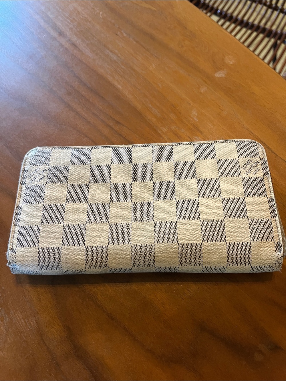 Louis Vuitton Azur Damier Zip-Around Wallet